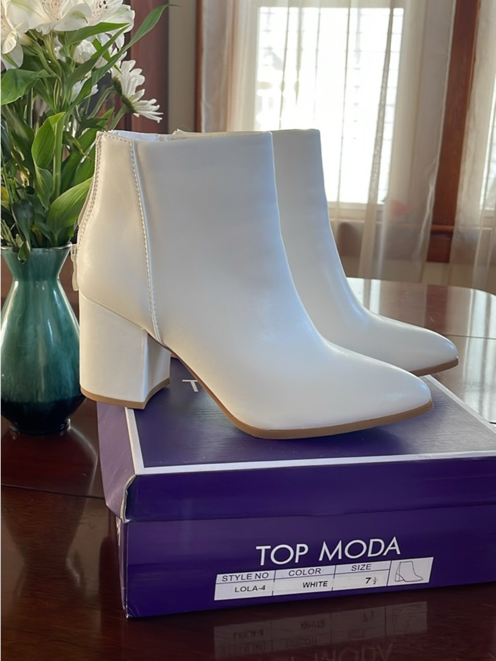 TOP Moda White Pointed Toe Block Heel Ankle Boots